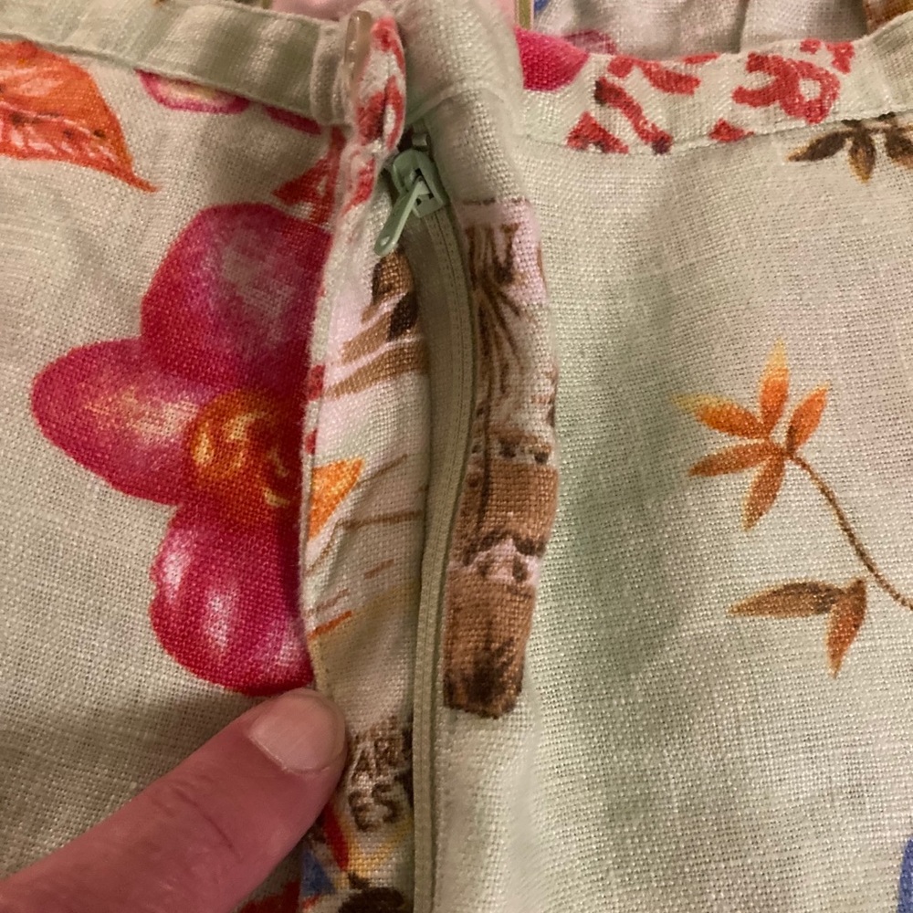 Linen capris from Randi M - Picture 10 of 13